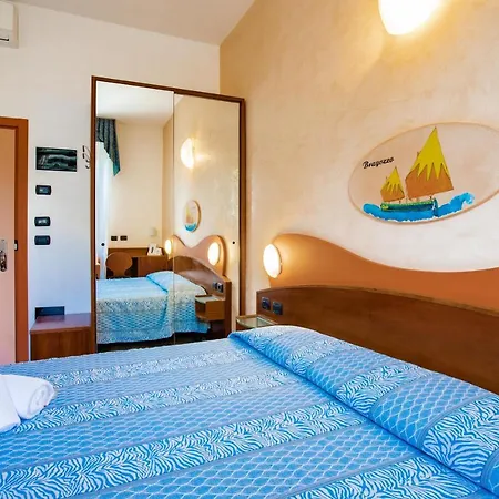 Hotell Miramare Ristorante Convegni 4*